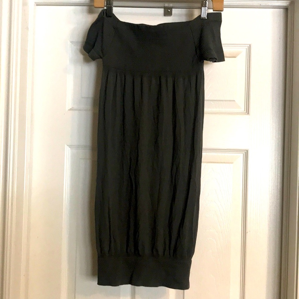 M U.S.A dress